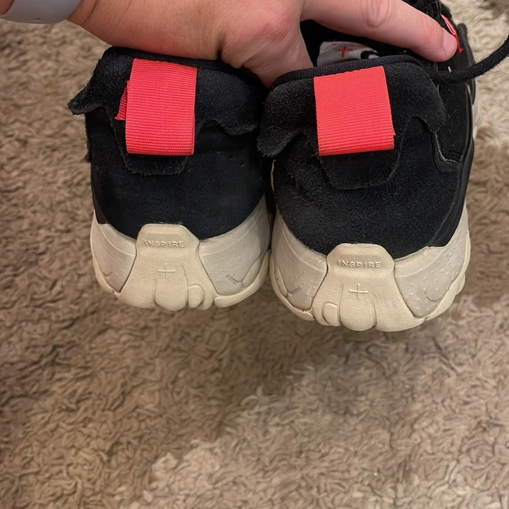 Jordan Delta 2 size 9